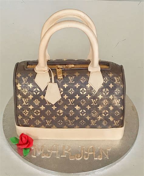 fondant louis vuitton|How to make Louis Vuitton Cake .